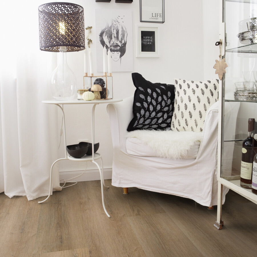 Mojave Oak Brown - reálný povrch dřeva - synchrostructure